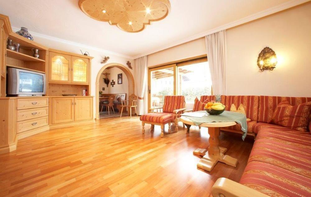 Apartments- Und Ferienhaus Anton Гармиш-Партенкирхен Екстериор снимка