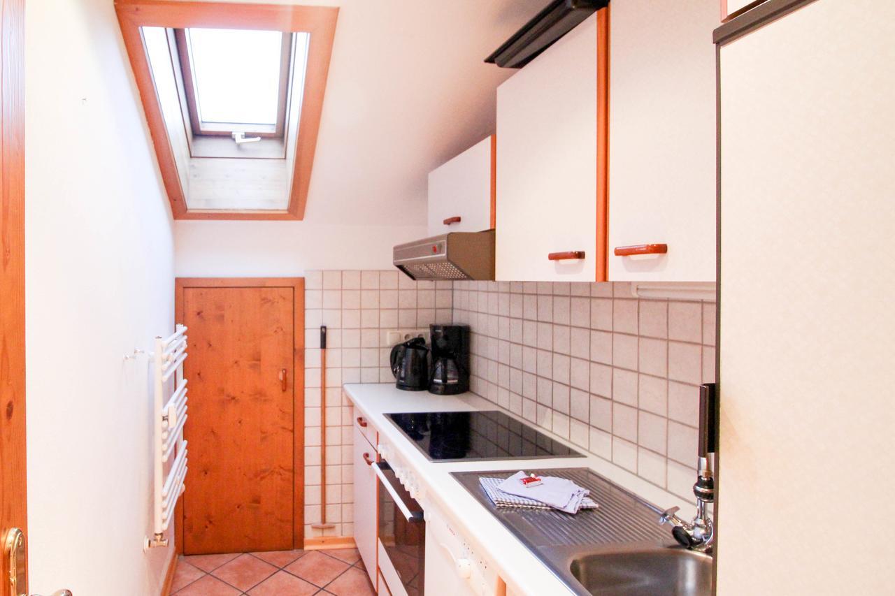 Apartments- Und Ferienhaus Anton Гармиш-Партенкирхен Екстериор снимка