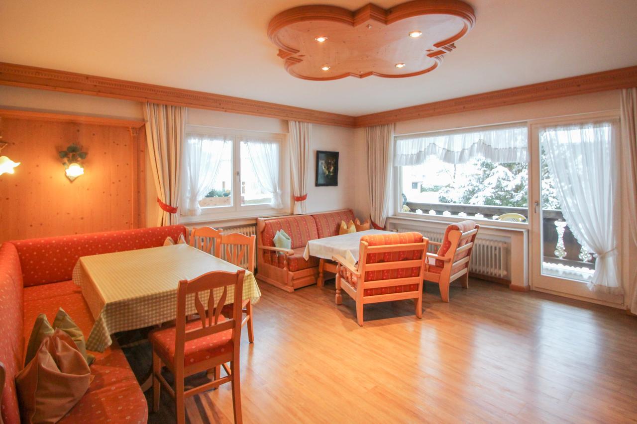 Apartments- Und Ferienhaus Anton Гармиш-Партенкирхен Екстериор снимка