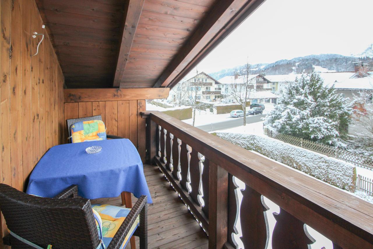 Apartments- Und Ferienhaus Anton Гармиш-Партенкирхен Екстериор снимка